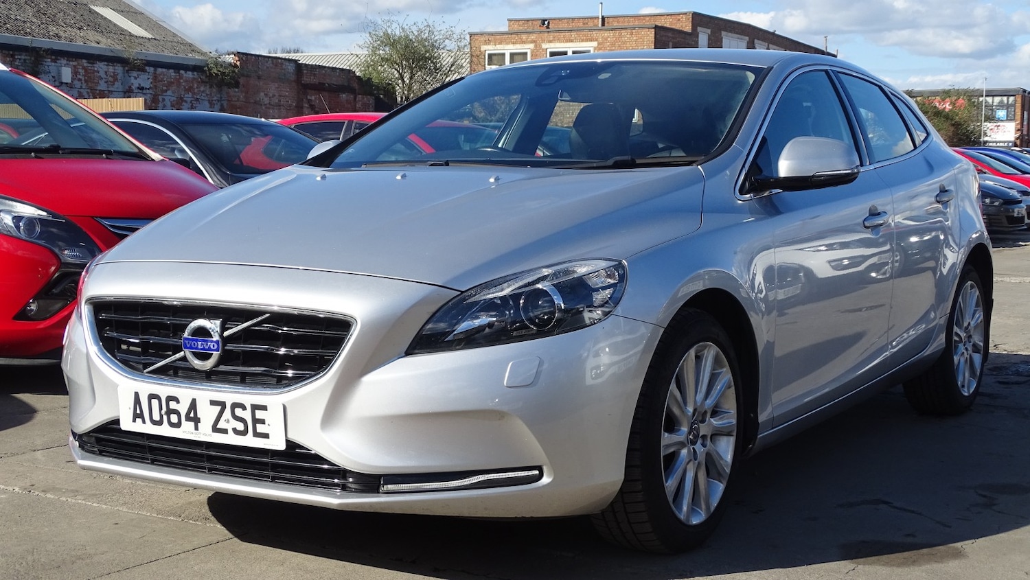 Used Volvo V40 2014 for sale - 78031566: Photo 10