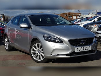 Volvo V40 feature image