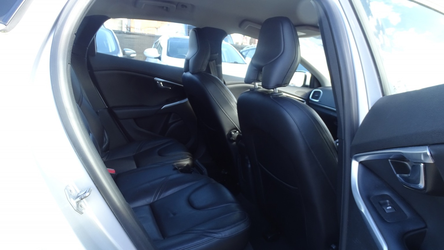 Used Volvo V40 2014 for sale - 78031566: Photo 25