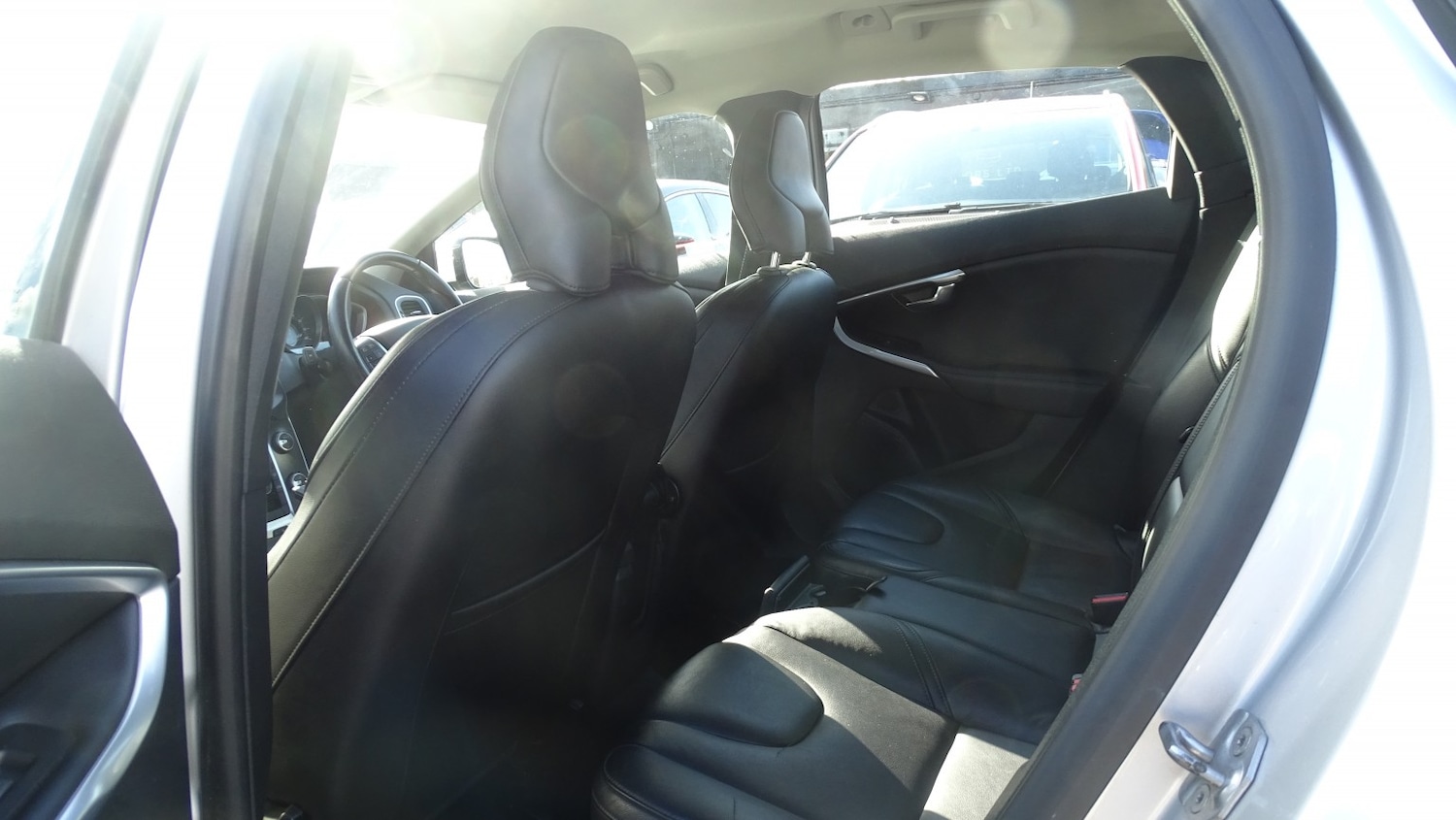 Used Volvo V40 2014 for sale - 78031566: Photo 28