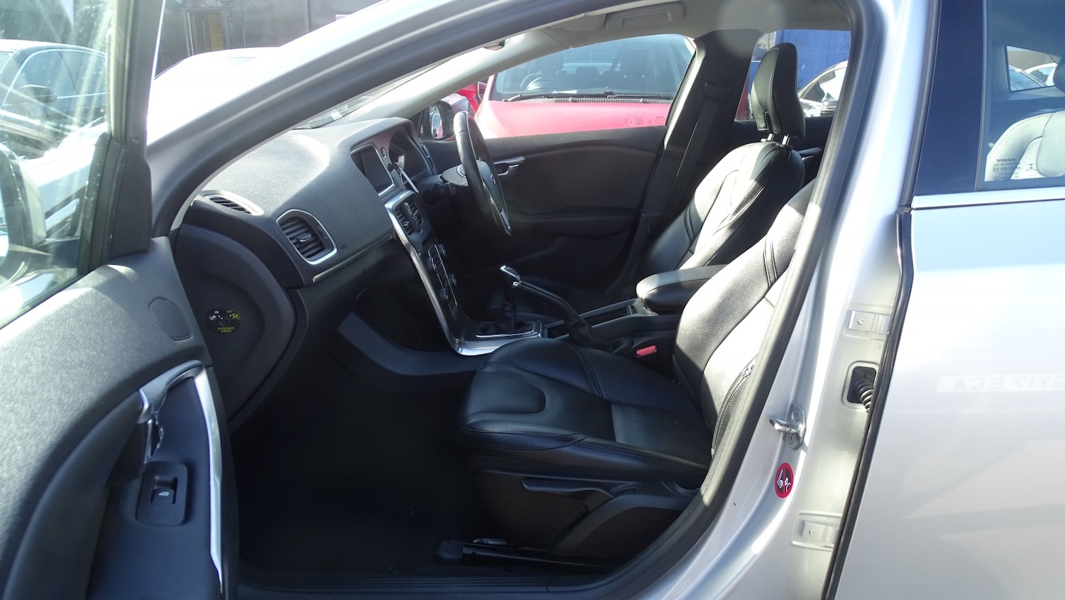 Used Volvo V40 2014 for sale - 78031566: Photo 31