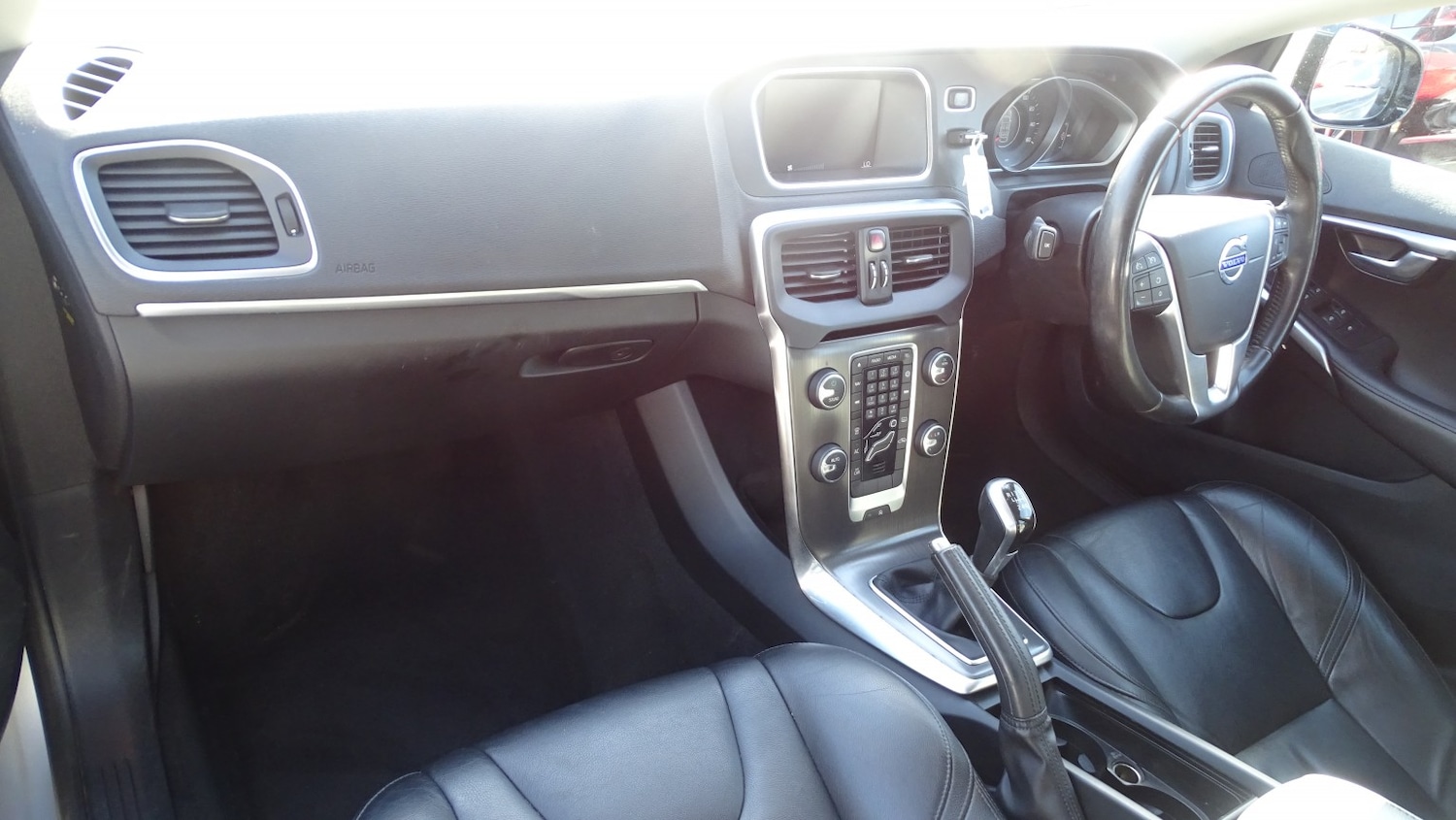 Used Volvo V40 2014 for sale - 78031566: Photo 34