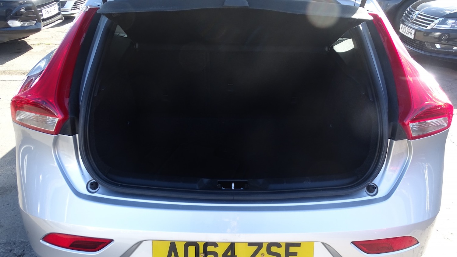 Used Volvo V40 2014 for sale - 78031566: Photo 44