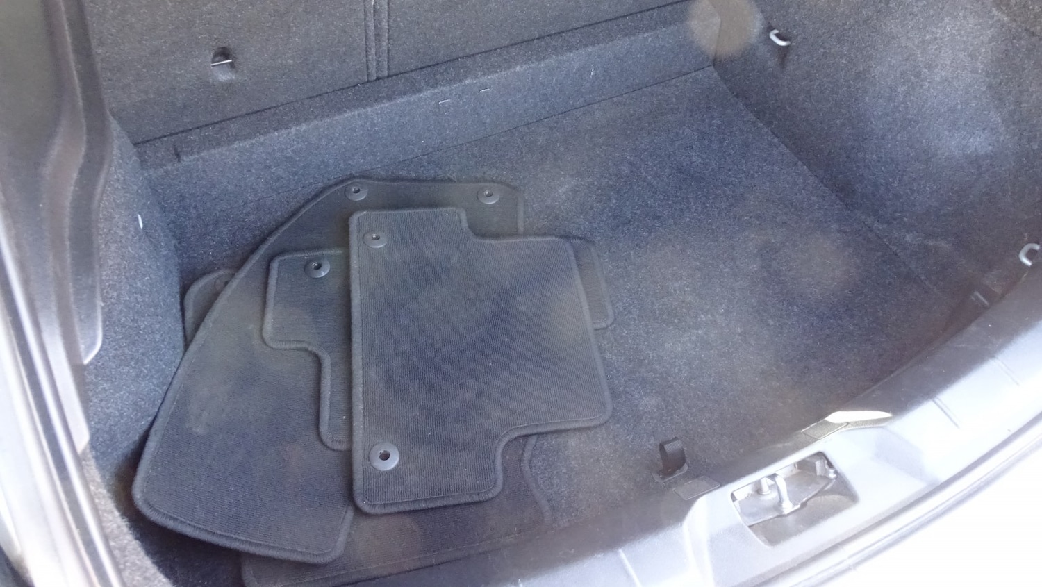 Used Volvo V40 2014 for sale - 78031566: Photo 45