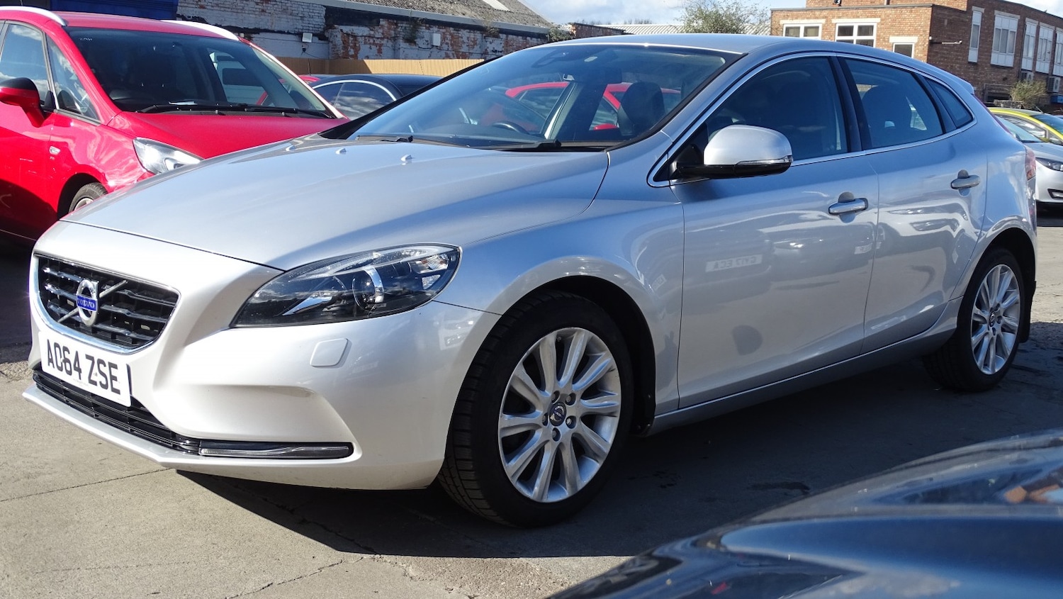 Used Volvo V40 2014 for sale - 78031566: Photo 9