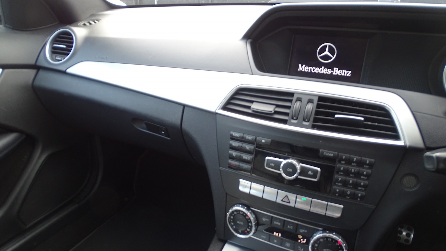 Used Mercedes-Benz C Class 2012 for sale - 77073011: Photo 24