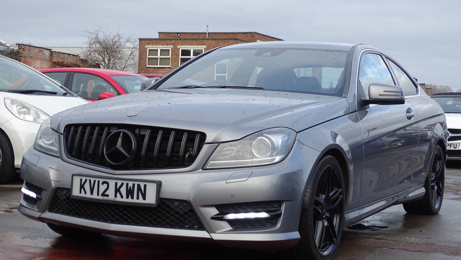 Used Mercedes-Benz C Class 2012 for sale - 77073011: Photo 6