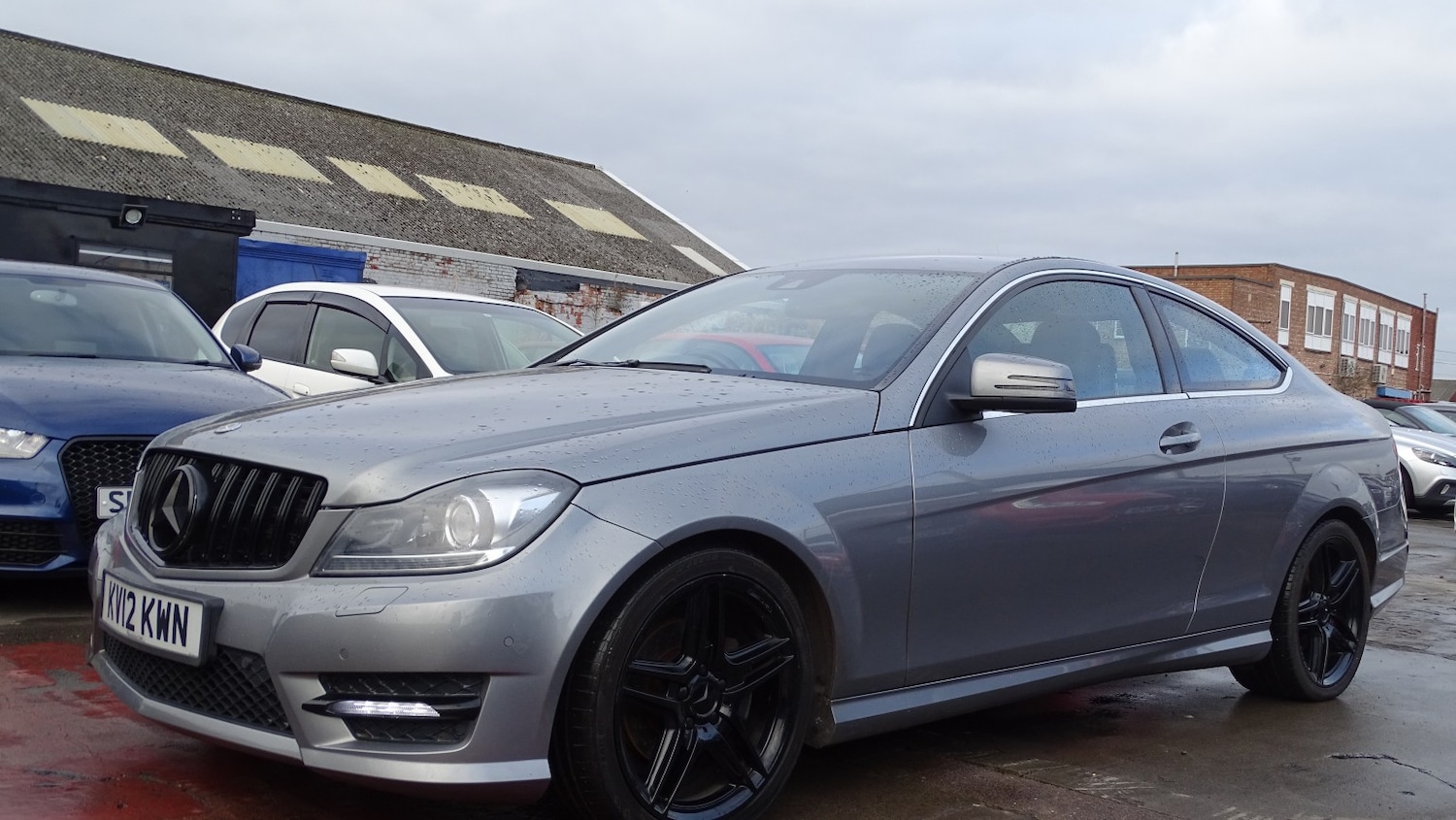 Used Mercedes-Benz C Class 2012 for sale - 77073011: Photo 8