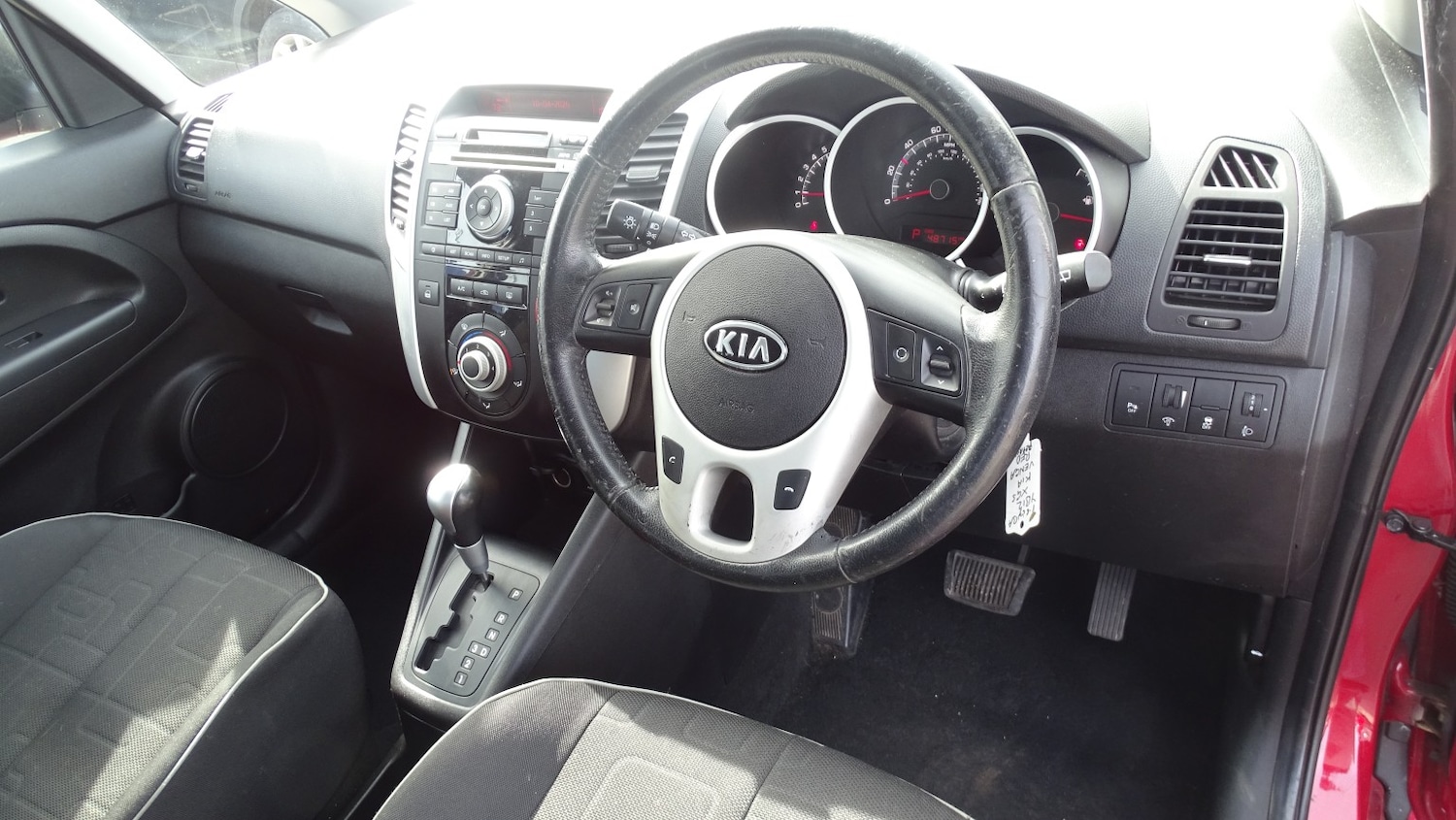 Used Kia Venga 2012 for sale - 78197996: Photo 19