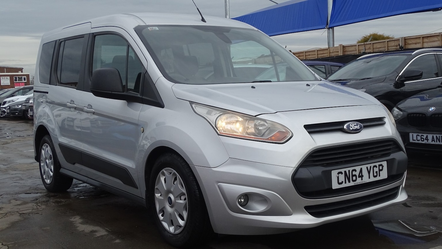 Used Ford Tourneo Connect 2014 for sale - 76134121: Photo 2