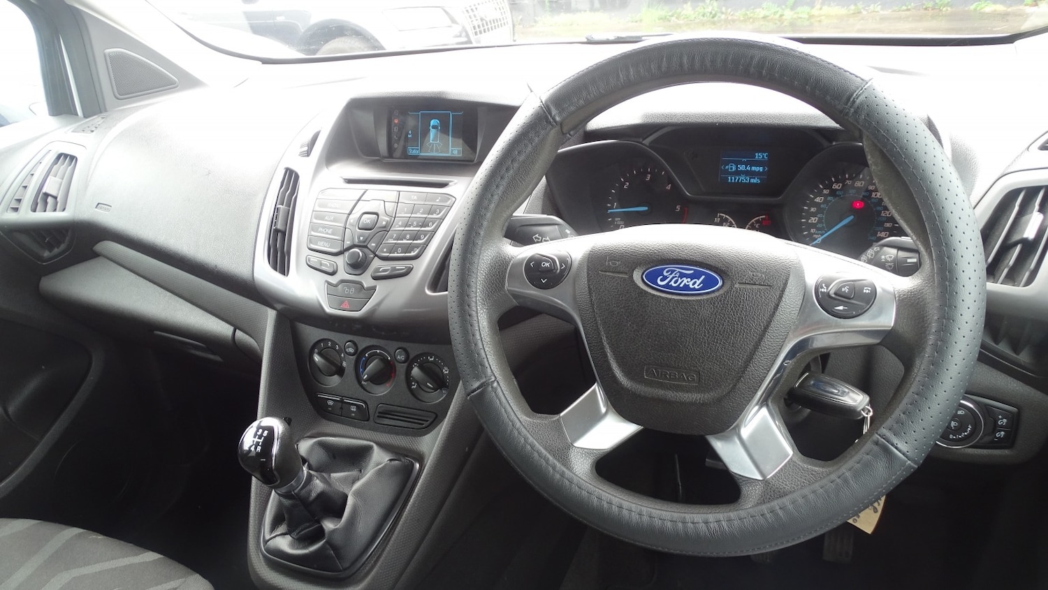 Used Ford Tourneo Connect 2014 for sale - 76134121: Photo 26