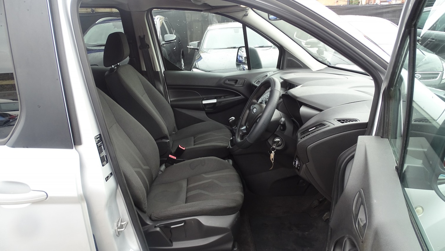 Used Ford Tourneo Connect 2014 for sale - 76134121: Photo 27