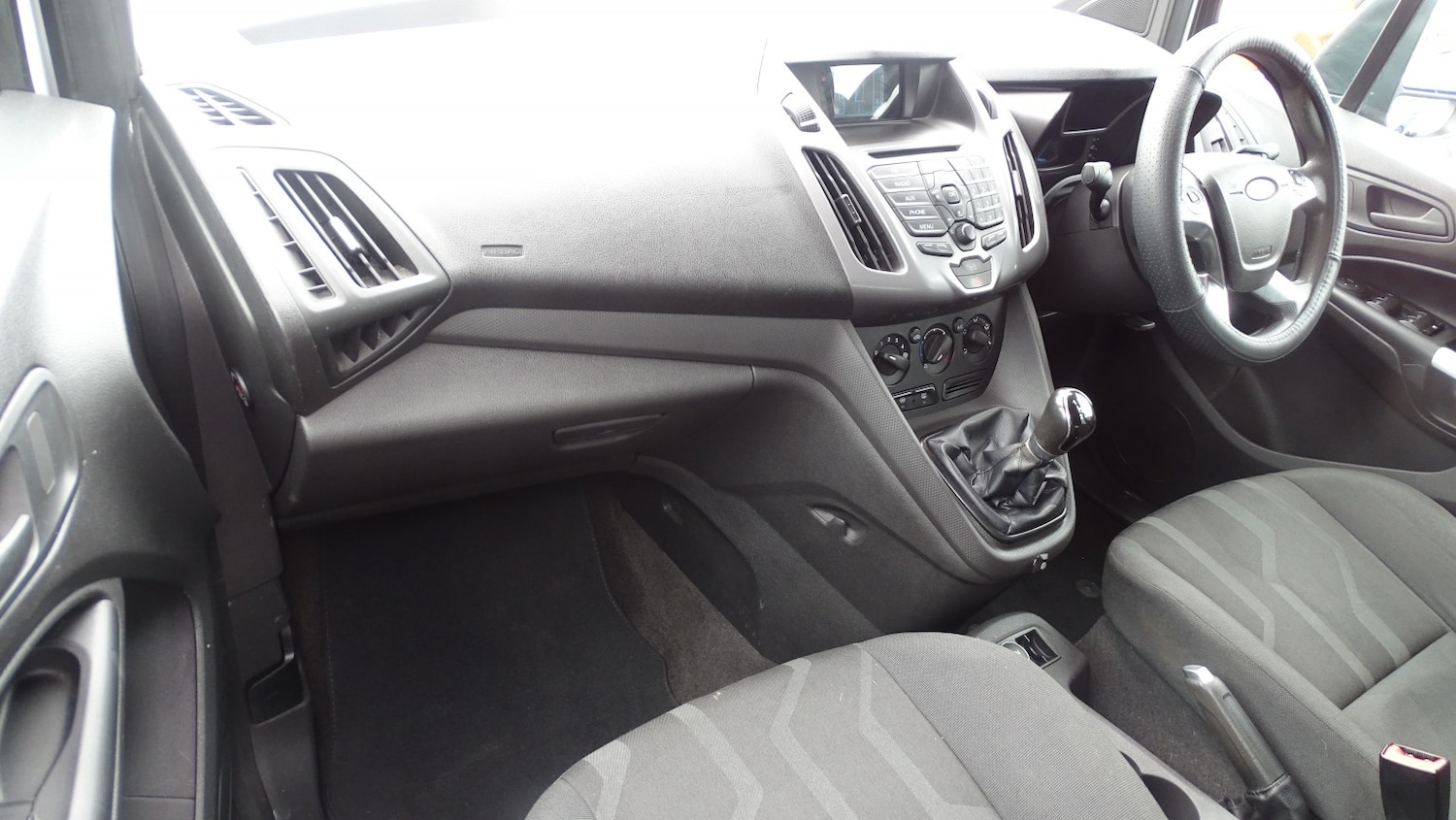 Used Ford Tourneo Connect 2014 for sale - 76134121: Photo 29
