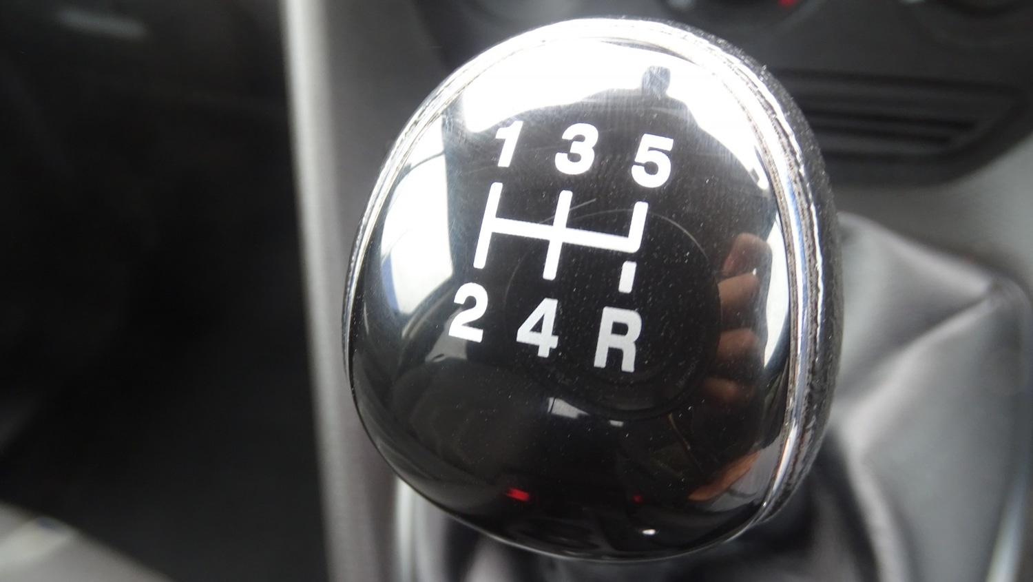 Used Ford Tourneo Connect 2014 for sale - 76134121: Photo 42