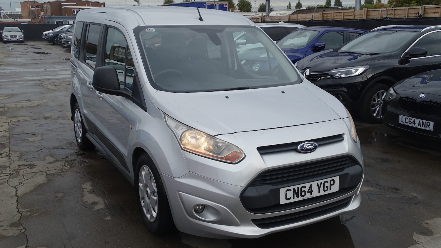 Used Ford Tourneo Connect 2014 for sale - 76134121: Photo 5
