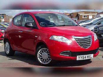 Used Chrysler Ypsilon 2014 for sale - 78229121: Photo