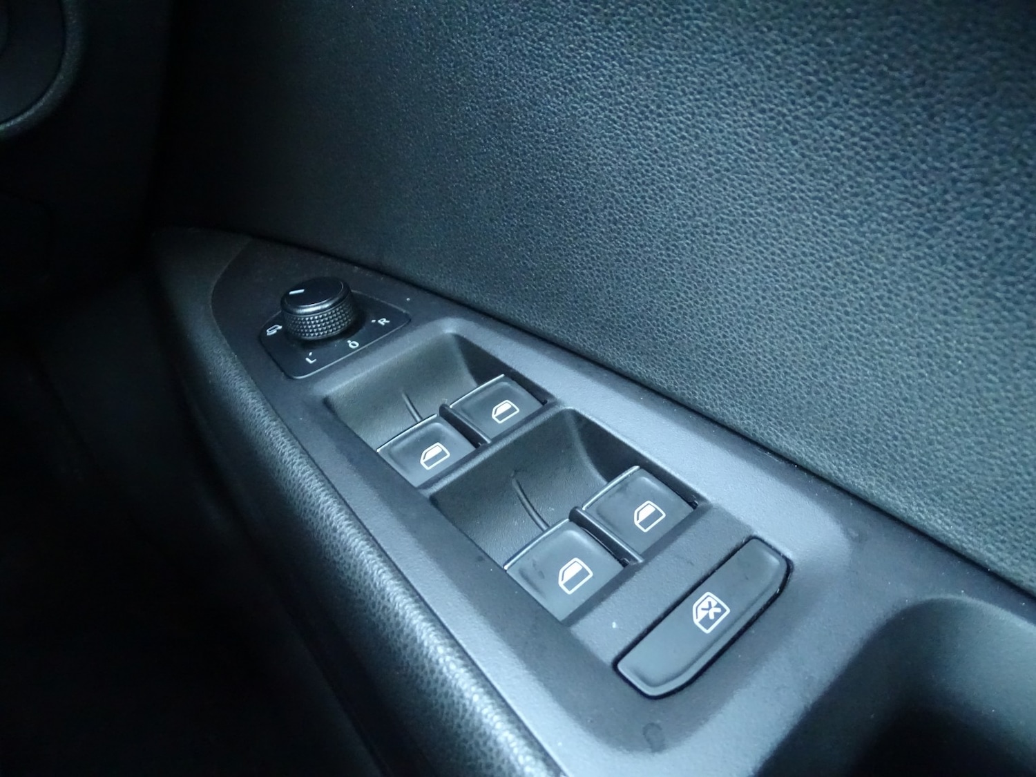 Used SEAT Leon 2013 for sale - 76785125: Photo 47