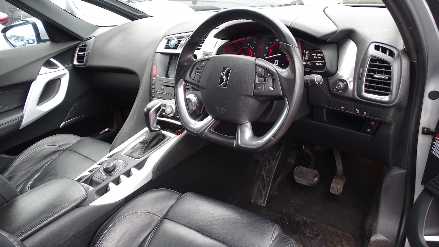 Used Citroen DS5 2014 for sale - 77140673: Photo 18