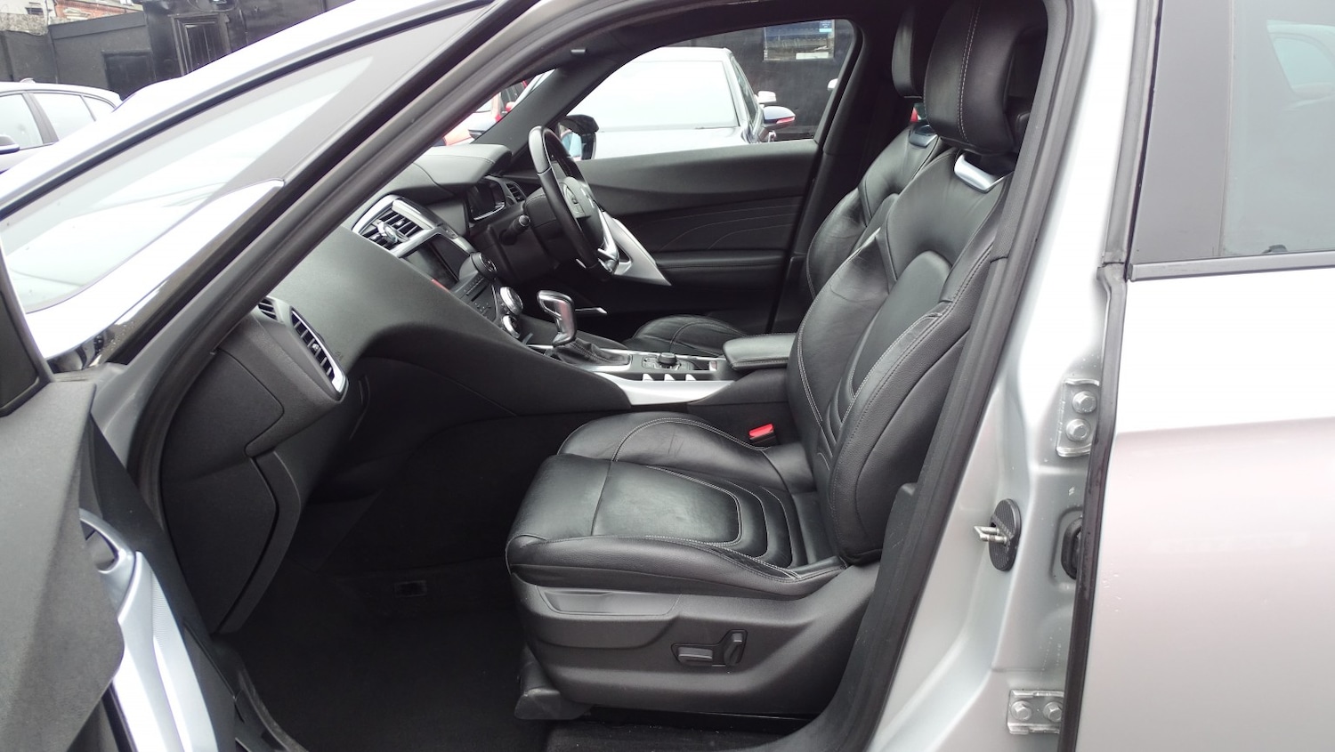 Used Citroen DS5 2014 for sale - 77140673: Photo 26