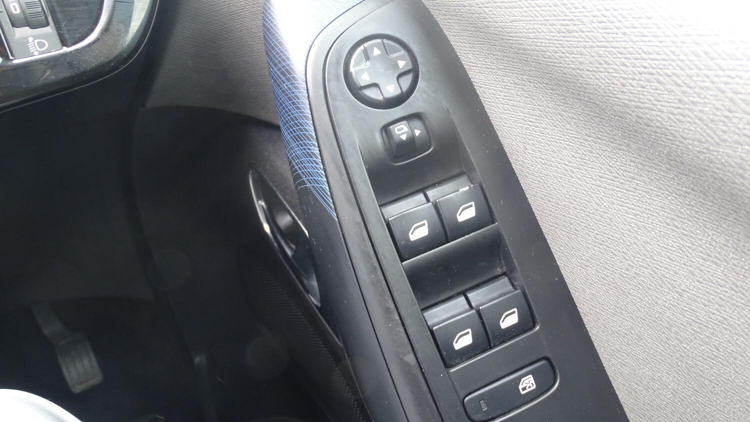 Used Citroen C4 Picasso 2017 for sale - 76794675: Photo 53