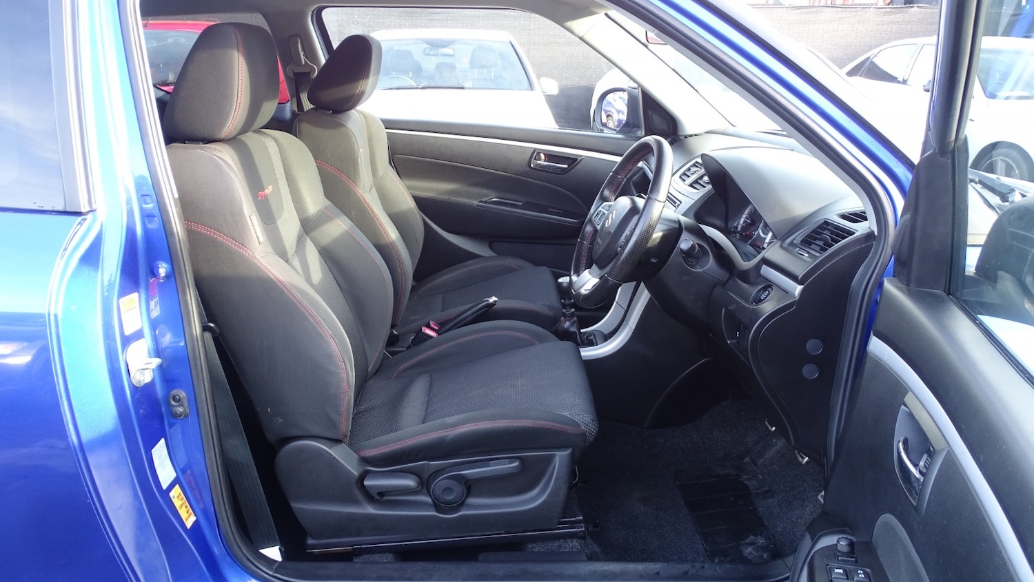 Used Suzuki Swift 2015 for sale - 77385183: Photo 19