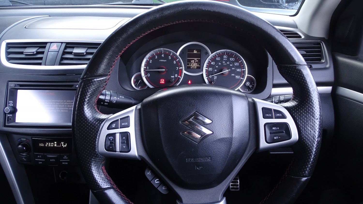 Used Suzuki Swift 2015 for sale - 77385183: Photo 30