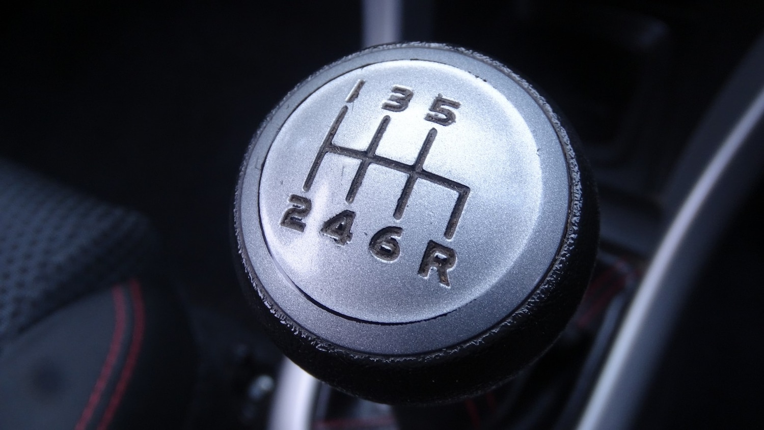 Used Suzuki Swift 2015 for sale - 77385183: Photo 35