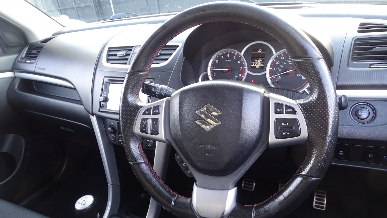 Used Suzuki Swift 2015 for sale - 77385183: Photo 39