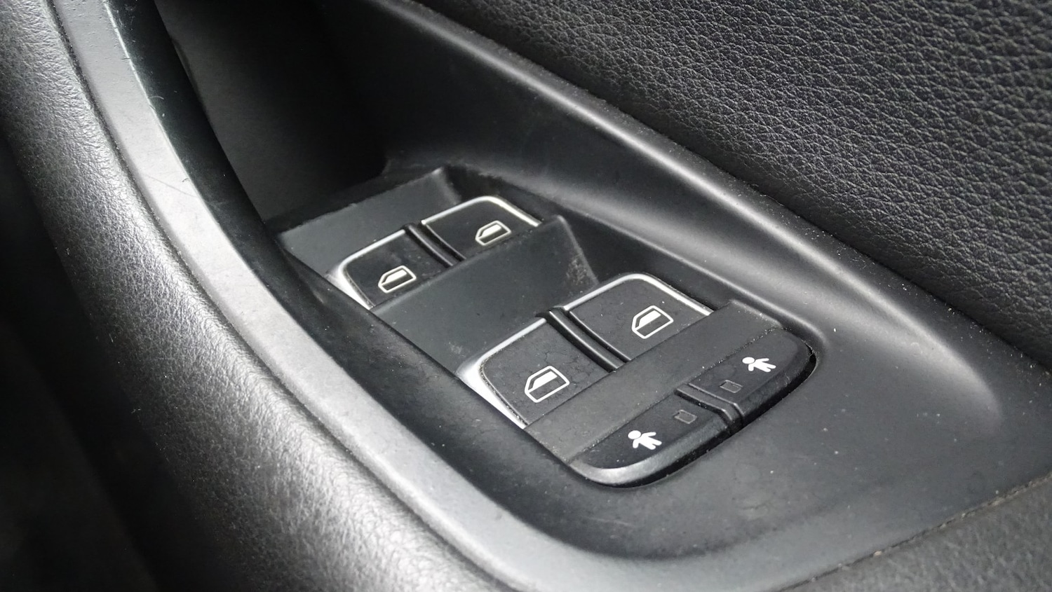 Used Audi A6 2013 for sale - 77781689: Photo 35