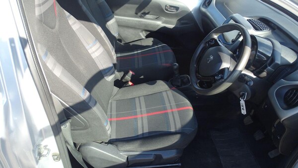 Used Peugeot 108 2015 for sale - 71977791: Photo 19