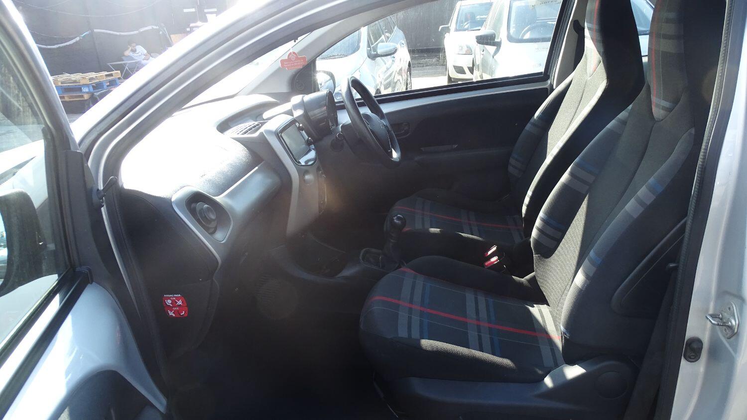 Vehicle 21