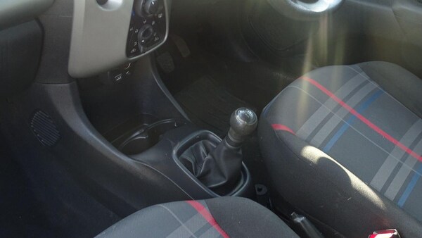 Used Peugeot 108 2015 for sale - 71977791: Photo 28