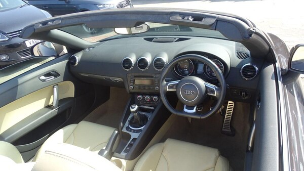 Used Audi TT 2011 for sale - 75561551: Photo 23