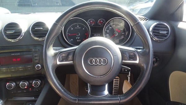 Used Audi TT 2011 for sale - 75561551: Photo 31