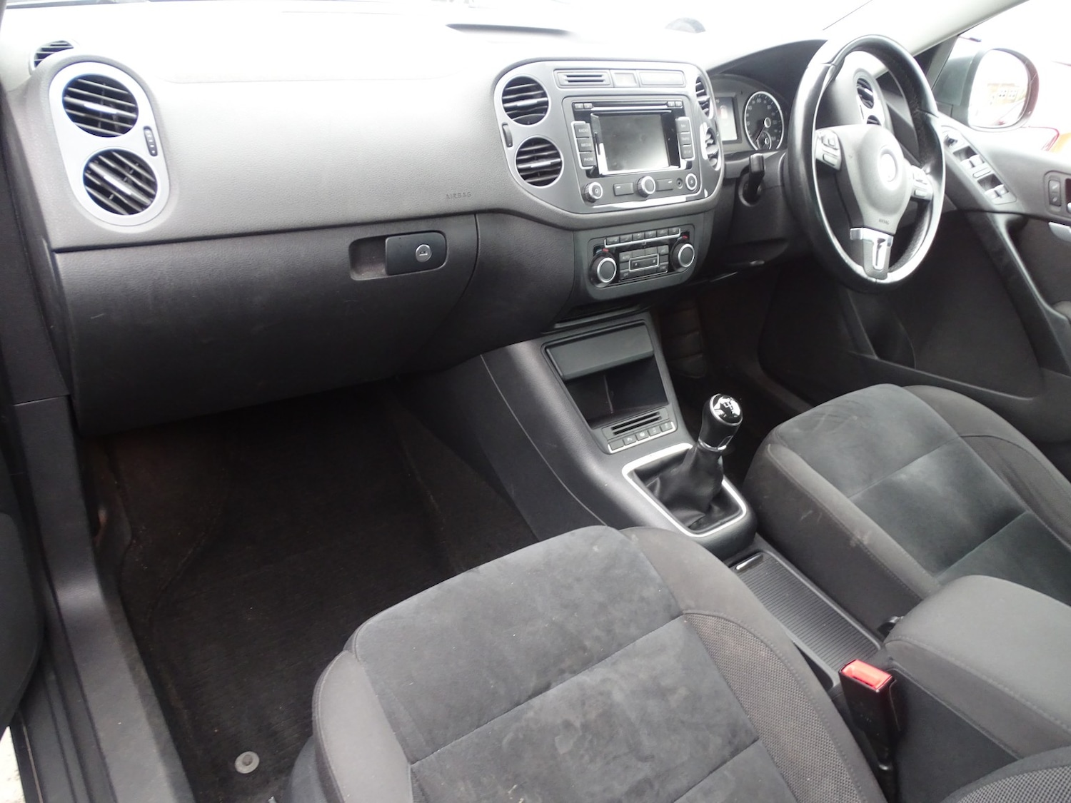 Used Volkswagen Tiguan 2014 for sale - 76305465: Photo 24