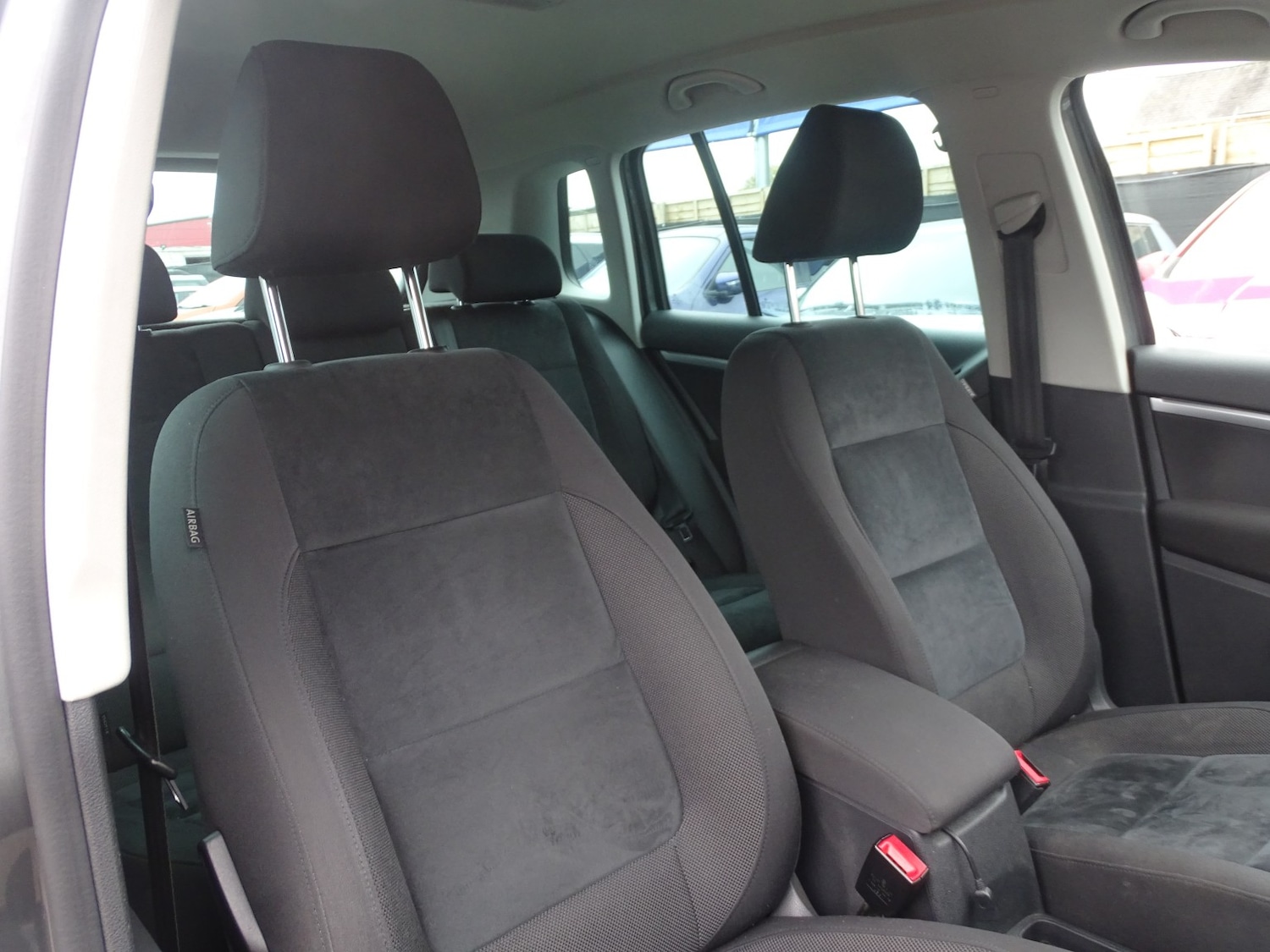 Used Volkswagen Tiguan 2014 for sale - 76305465: Photo 25