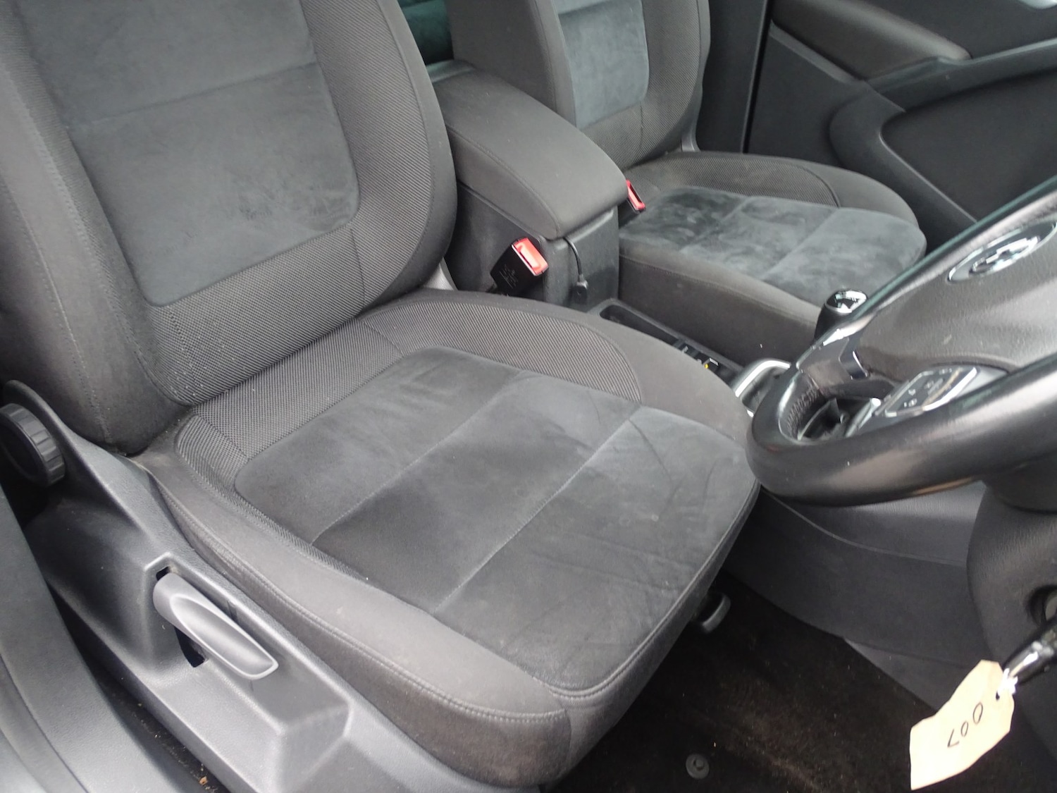 Used Volkswagen Tiguan 2014 for sale - 76305465: Photo 28