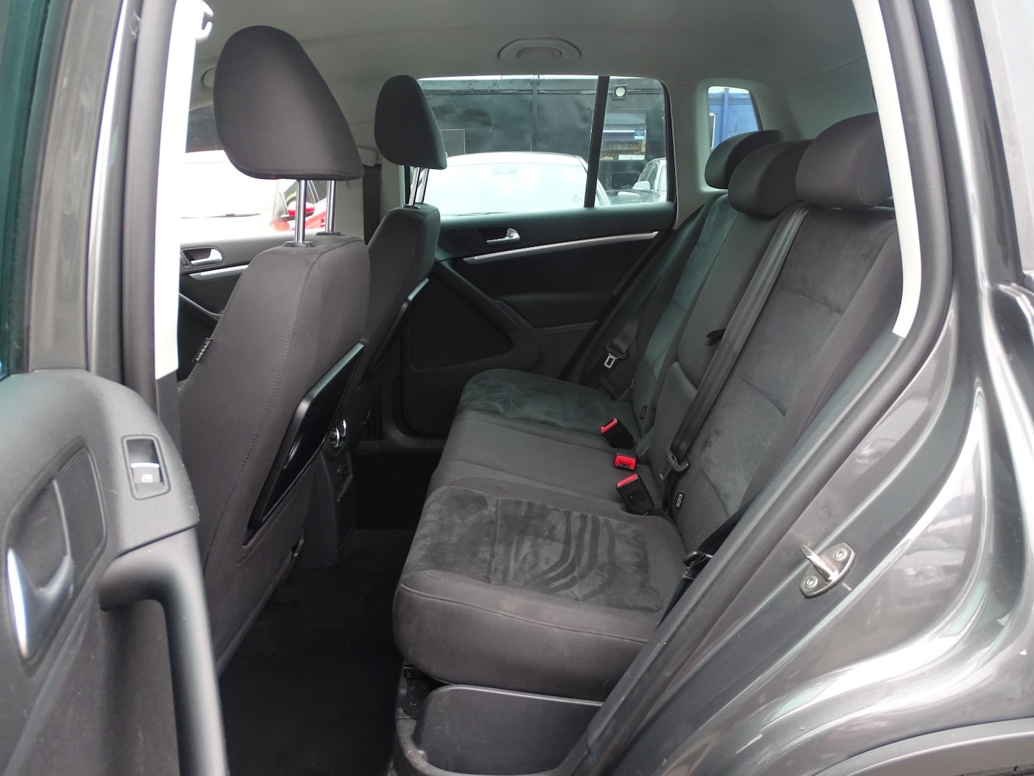 Used Volkswagen Tiguan 2014 for sale - 76305465: Photo 32