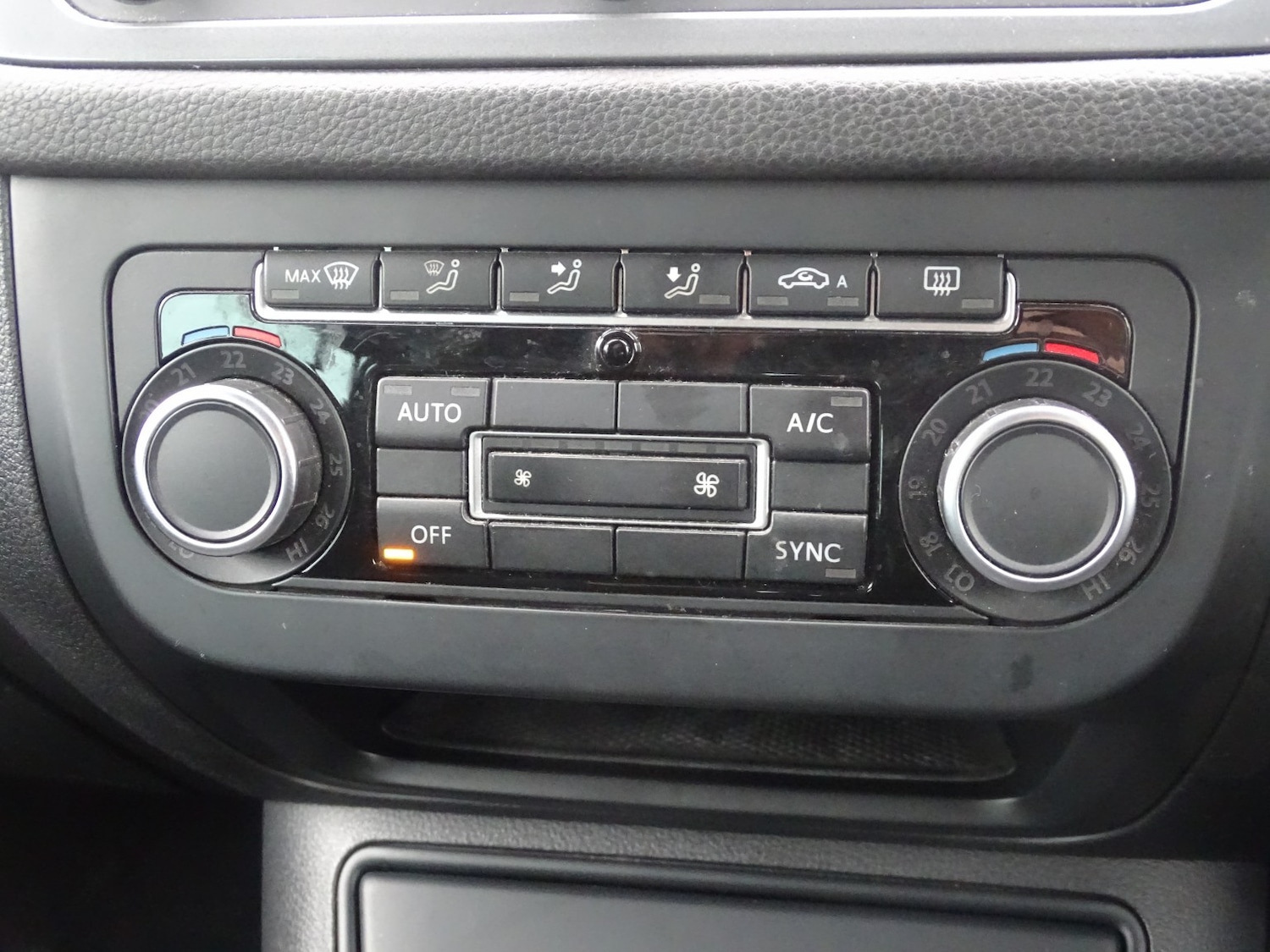 Used Volkswagen Tiguan 2014 for sale - 76305465: Photo 43