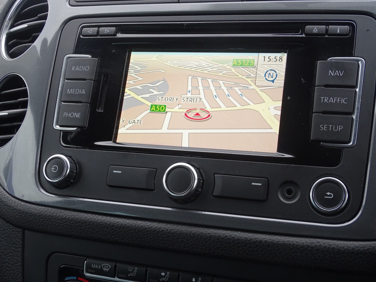 Used Volkswagen Tiguan 2014 for sale - 76305465: Photo 47