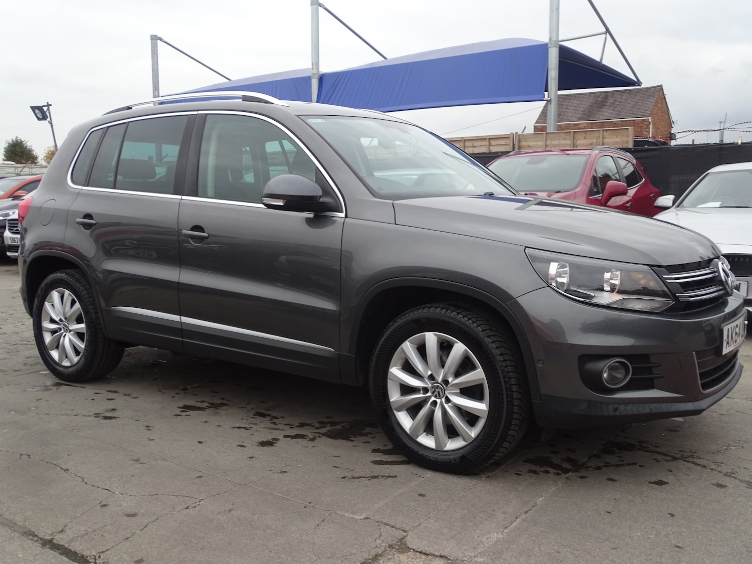 Used Volkswagen Tiguan 2014 for sale - 76305465: Photo 5
