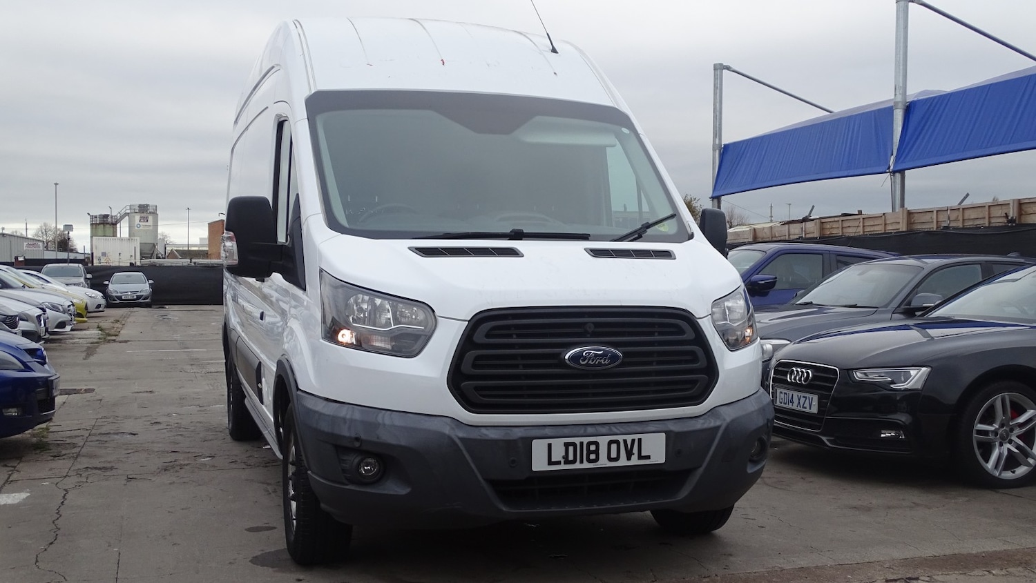 Used Ford Transit 2018 for sale - 76643367: Photo 1
