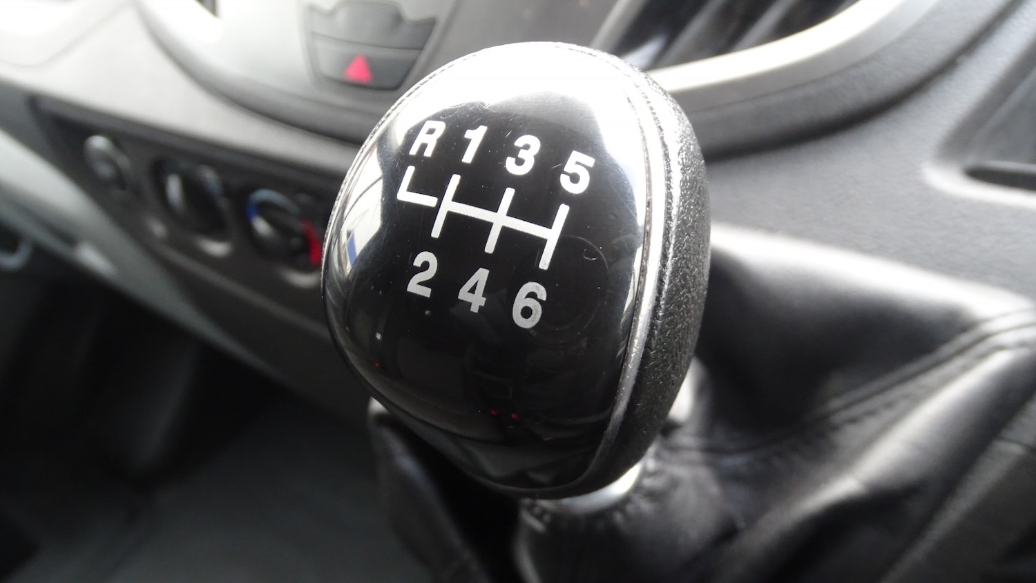 Used Ford Transit 2018 for sale - 76643367: Photo 41