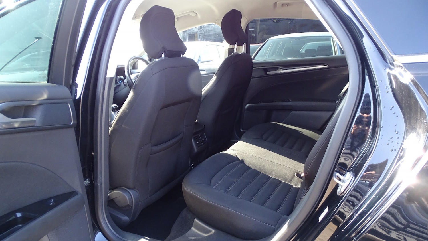 Used Ford Mondeo 2016 for sale - 77749801: Photo 28