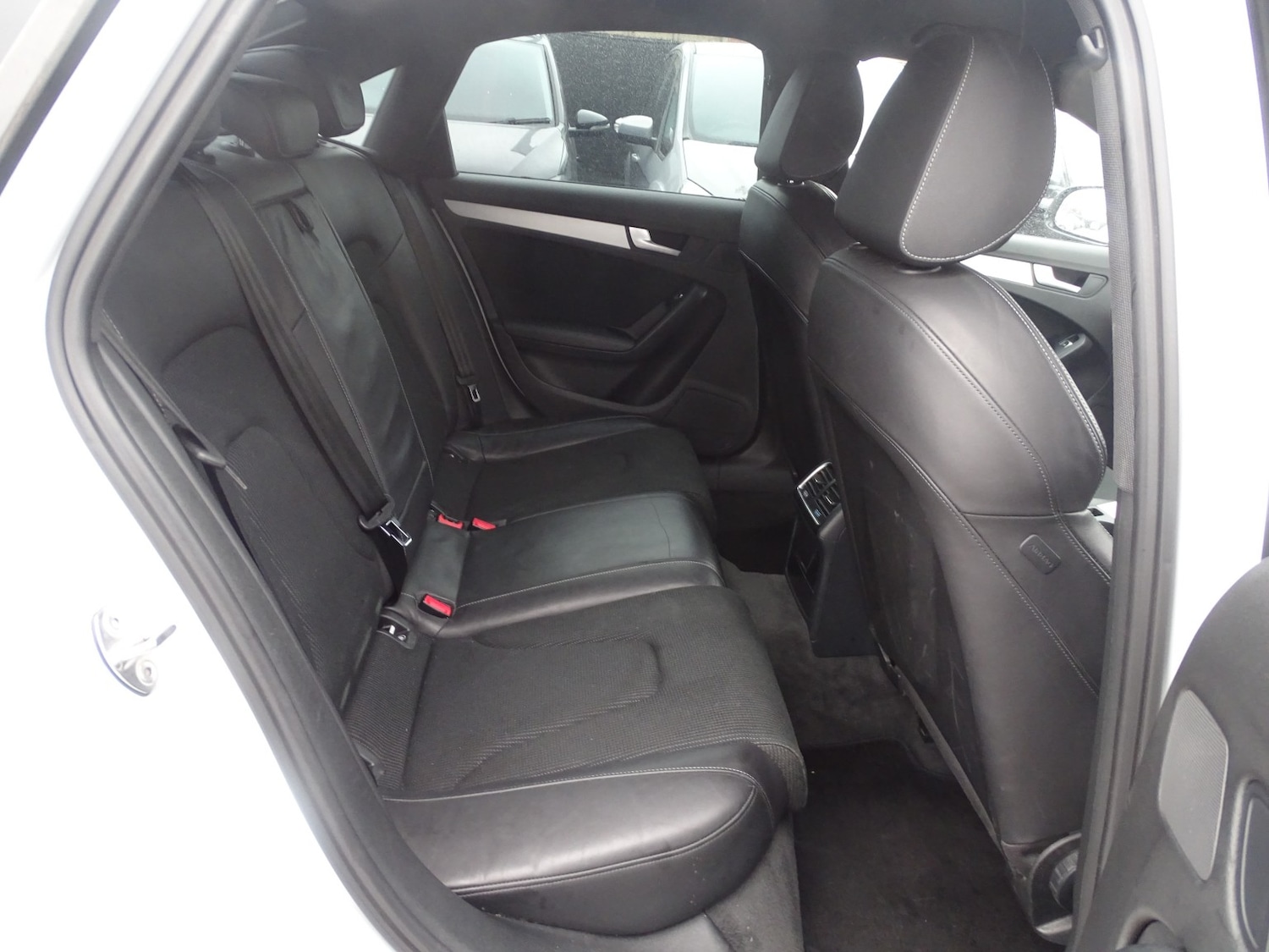 Used Audi A4 2014 for sale - 76257669: Photo 13