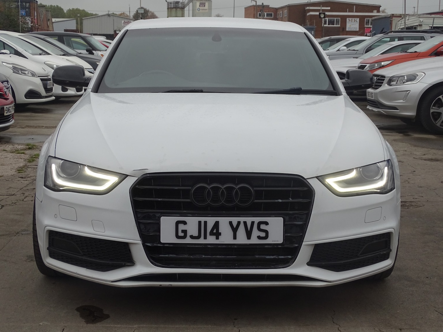 Used Audi A4 2014 for sale - 76257669: Photo 3