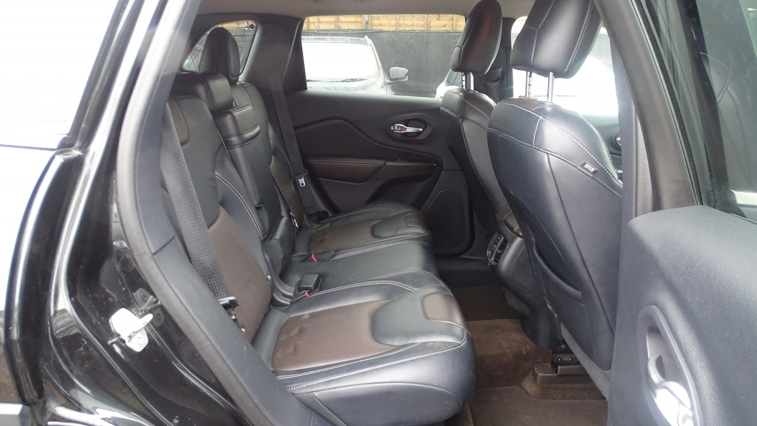 Used Jeep Cherokee 2015 for sale - 76591549: Photo 22