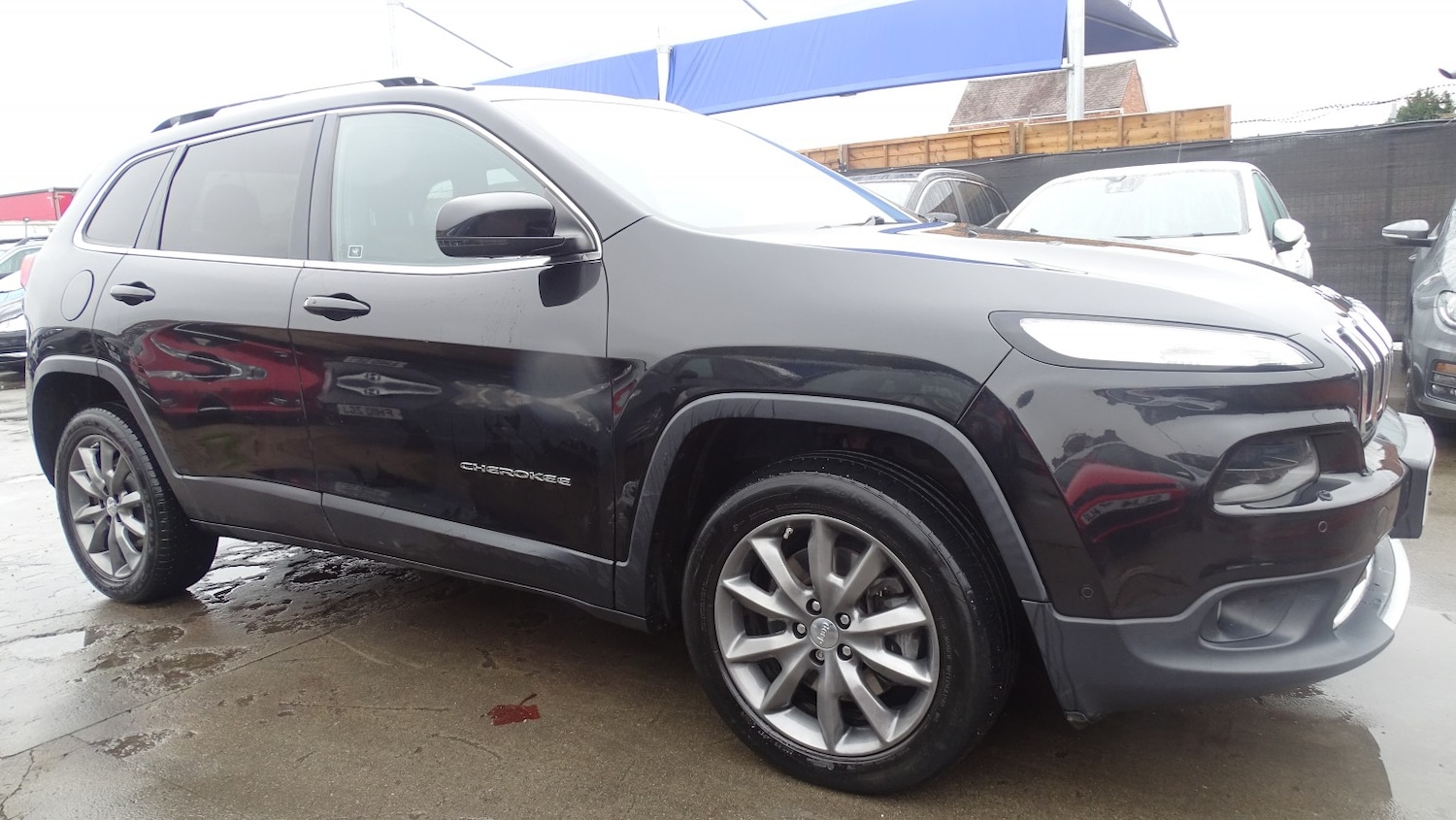 Used Jeep Cherokee 2015 for sale - 76591549: Photo 3