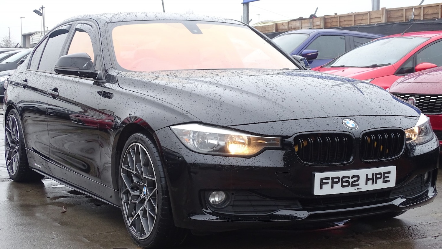 Used BMW 3 Series 2012 for sale - 77027988: Photo 2