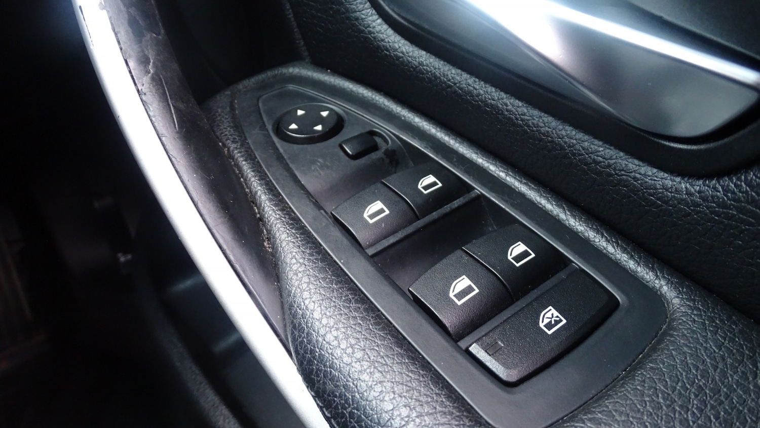 Used BMW 3 Series 2012 for sale - 77027988: Photo 32